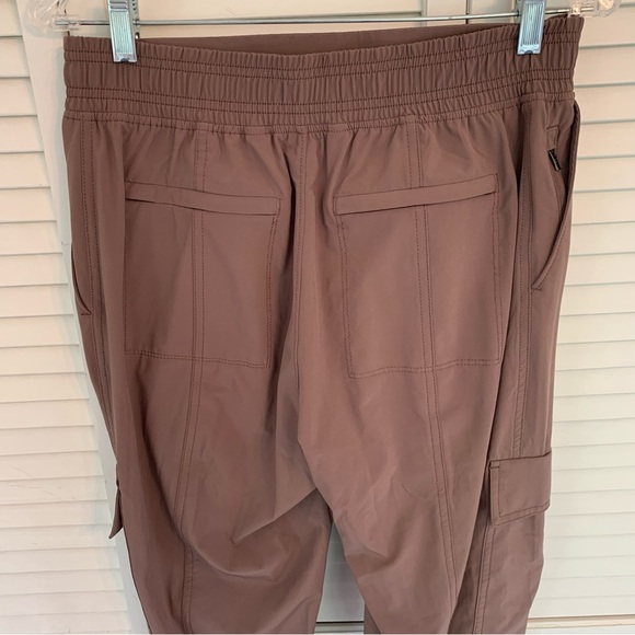 Athleta Chelsea Utility Jogger Pants Women 6 Mineral Brown Featherweight Stretch - Picture 10 of 16